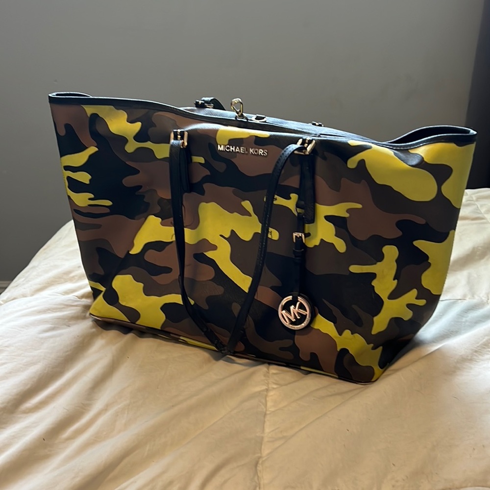 Michael Kors Jet Set Neon Camo Bag!